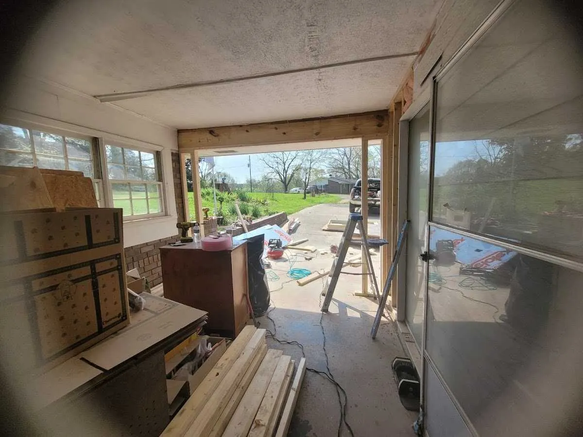 Air movers and dehumidifier for Drying & Dehumidification in Truth or Consequences